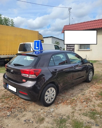 Kia Rio cena 46100 przebieg: 100000, rok produkcji 2018 z Poznań małe 92